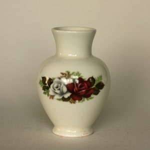 vase vintage Arabia Finlande aux roses rouges et blanches image 1