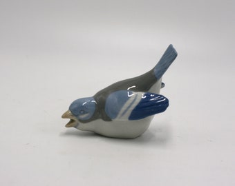 vintage porcelain bird