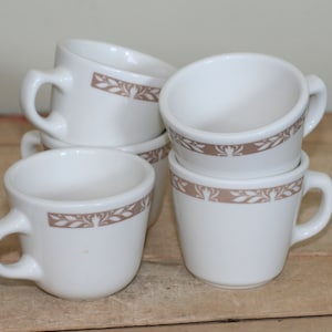 vintage set of five homer laughlin restaurant ware coffee cups