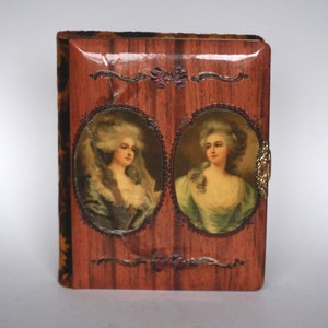 vintage victorian photo album circa 1910