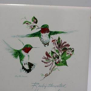 vintage Phyllis Howard Ruby Throated Hummingbird Tile image 2