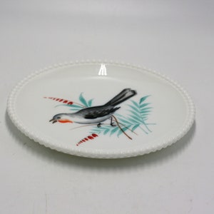 vintage Westmoreland bird plate with beaded edge image 5