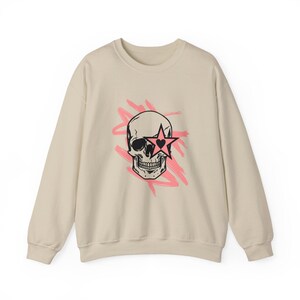 Edgy Skull Graphic Crewneck Sweatshirt - Unisex Heavy Blend™