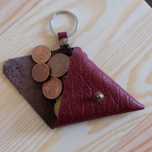 Natural leather keychain and mini purse