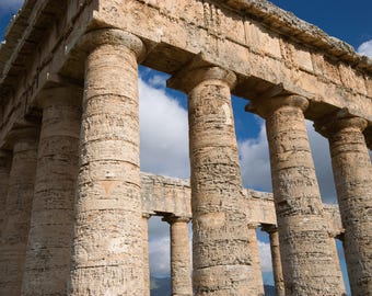 Segesta Temple in Sicily - Ancient Greek Architecture Photo Print, Historic Ruins Wall Art, Mediterranean Travel Decor, Greek Temple Poster