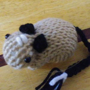 Knitted Gerbil Spotted Siamese image 3