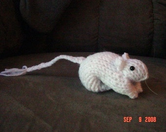 Knitted White Gerbil 12