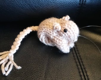 Knitted Gerbil  Beige