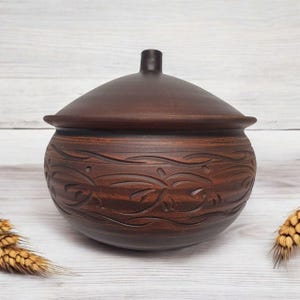 Roasting pan (pot) with oven lid, large clay pot, handmade clay roaster, clay dishes, earthenware, ceramic roaster as a gift,