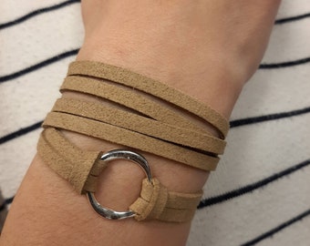 Bracelets pour femmes , Infinity Circle Wrap Bracelet, Bijoux en cuir, Faux Suede, Bracelets de manchette en cuir, Cadeau pour elle, Triple Wrap, Bracelets