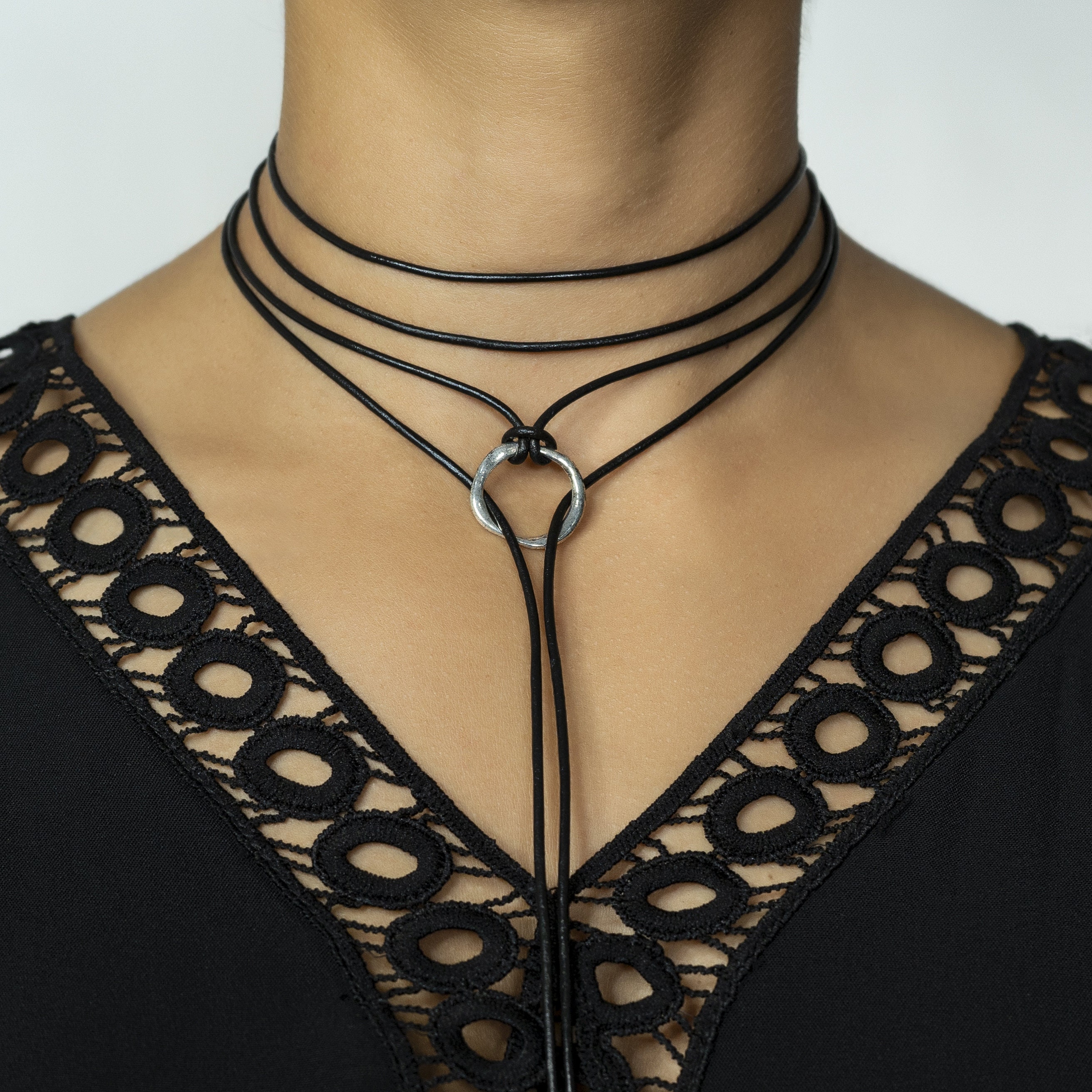 Leather O-ring Lariat Choker, Boho Y-necklace, Silver Spikes - Etsy