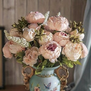 Seiden-Pfingstrosen-Bündel, französischer Kunstblumenstrauß, 13 Blütenköpfe, Valentinstagsideen, Geschenke für Sie.