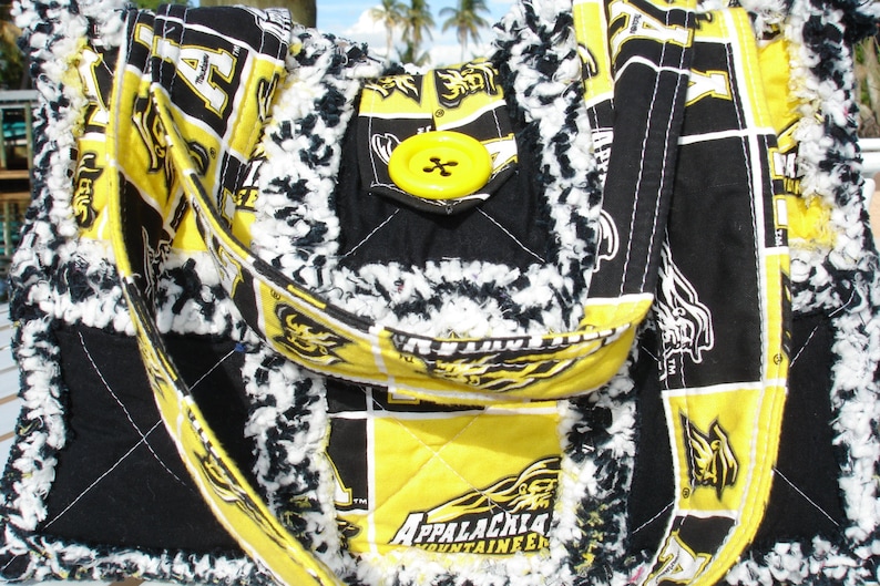 Handmade Rag Quilt Purse~Tote~Spa Bag~Lunch Bag~Small Animal Carrier~Appalachian State Mountaineers
