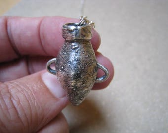 Archaeology Inspired Pointed Amphora Fine Silver Vessel Pendant - Archaeology Pendant - Fine Silver Pendant - Vessel Necklace
