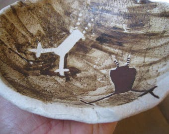 Organic Rock Art Dish - White Paiute and Red Virgin Anthropomorphs - Pictograph Design - Ceramic Dish - Ceramic Bowl - Art Bowl