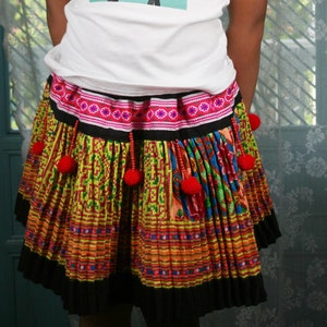 Hmong skirt image 1