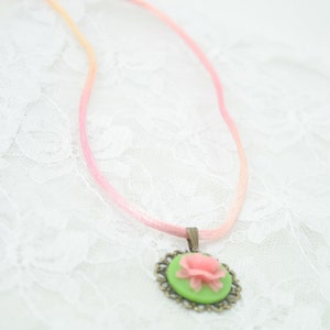 Rose Cameo Necklace Flower frame
