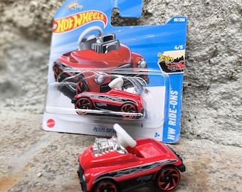 ホットウィール トレジャーハント　ネオビンテージ品　ランダム４台セット希少 ホットウィール トレジャーハント 8台セット 未開封 古い トレジャー