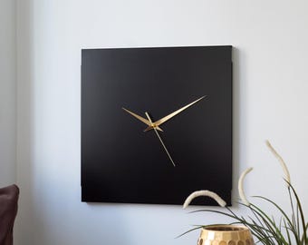 Moderne quadratische Wanduhr aus schwarzem Metall, lautloses minimalistisches Design