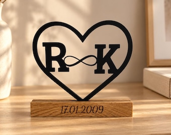 Personalized Anniversary Gift for Couples | Heart with Initials & Engraving | Gift for Boyfriend/Girlfriend | Wedding Anniversary