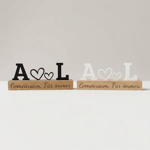 Regalo personalizzato per il partner con iniziali e cuore | Supporto in legno di quercia | Regalo di anniversario per fidanzata/fidanzato | Regalo d'amore/per la relazione immagine 6