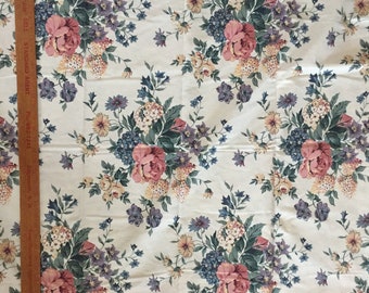 DunDee Floral Upholstery Vintage Fabric Lot #434