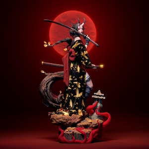Könnte beinhalten: Detaillierte Figur einer Kriegerin mit Hörnern, die ein Katana hält, vor rotem Hintergrund mit Vollmond. Sie trägt einen schwarzen und goldenen Kimono. Die Basis zeigt einen Baum und rote Akzente.