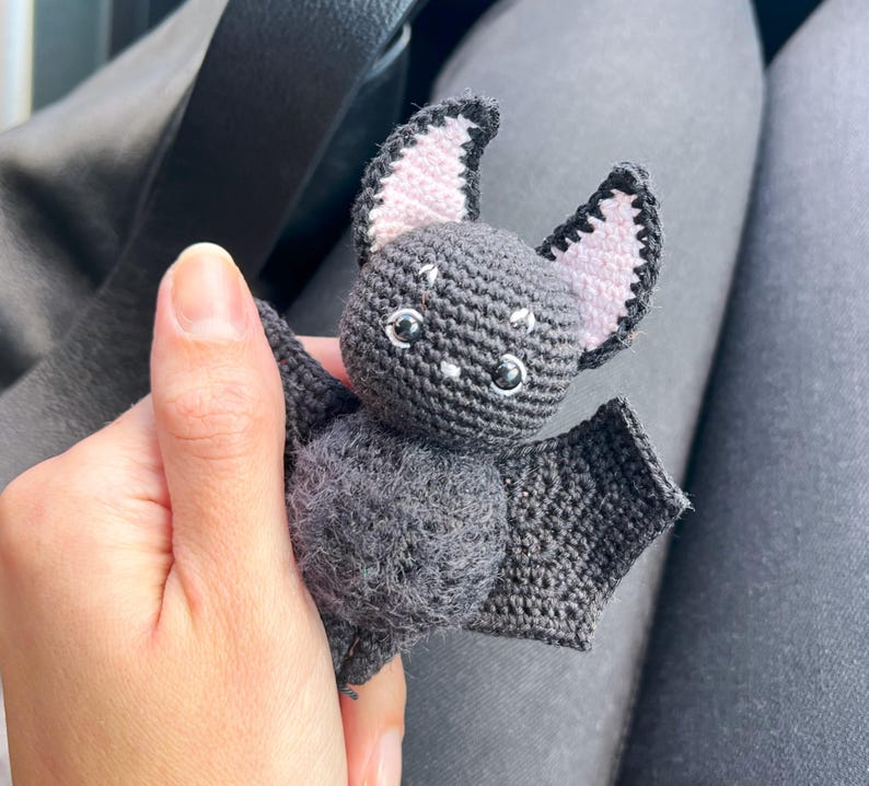 Amigurumi Crochet Bat Pattern, Halloween Decor DIY (PDF Pattern) - Etsy