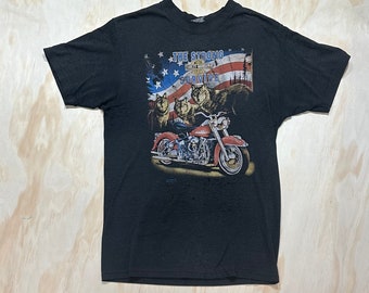 VTG 80's 3D Emblem Harley Davidson 'The Strong Survive' t-shirt