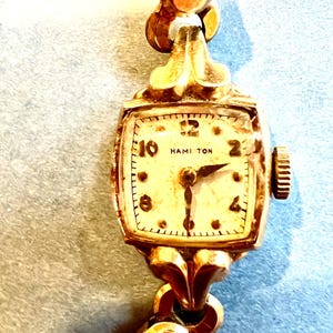 Women’s Vintage Hamilton 17 jewel Watch