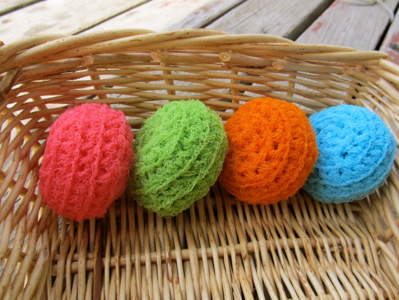 Set of 4 Bright Nylon Net Scrubbies image 3