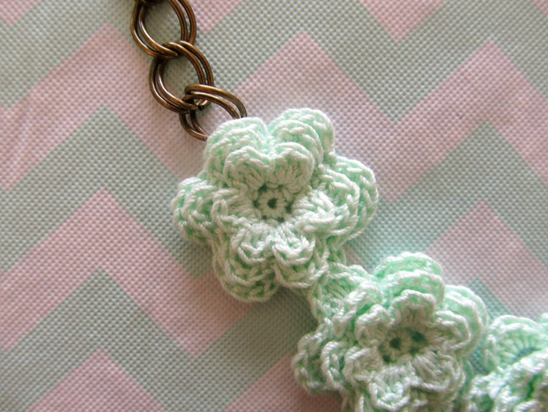 PATTERN PDF Vintage Flair Flower Necklace Crochet image 5