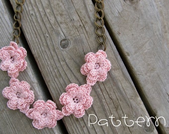 PATTERN- PDF- Vintage Flair Flower Necklace- Crochet