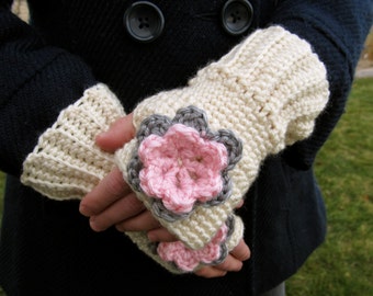 Girls Fingerless Gloves- Cream- Size 2T-5T- Ready to Ship