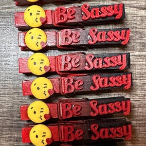 Bądź Sassy (zestaw 10)! przypinki cheerleaderek, przypinki cheerleaderek, prezent cheerleaderki, przypinki na szczęście, przypinki cheerleaderek, przypinka cheerleaderek