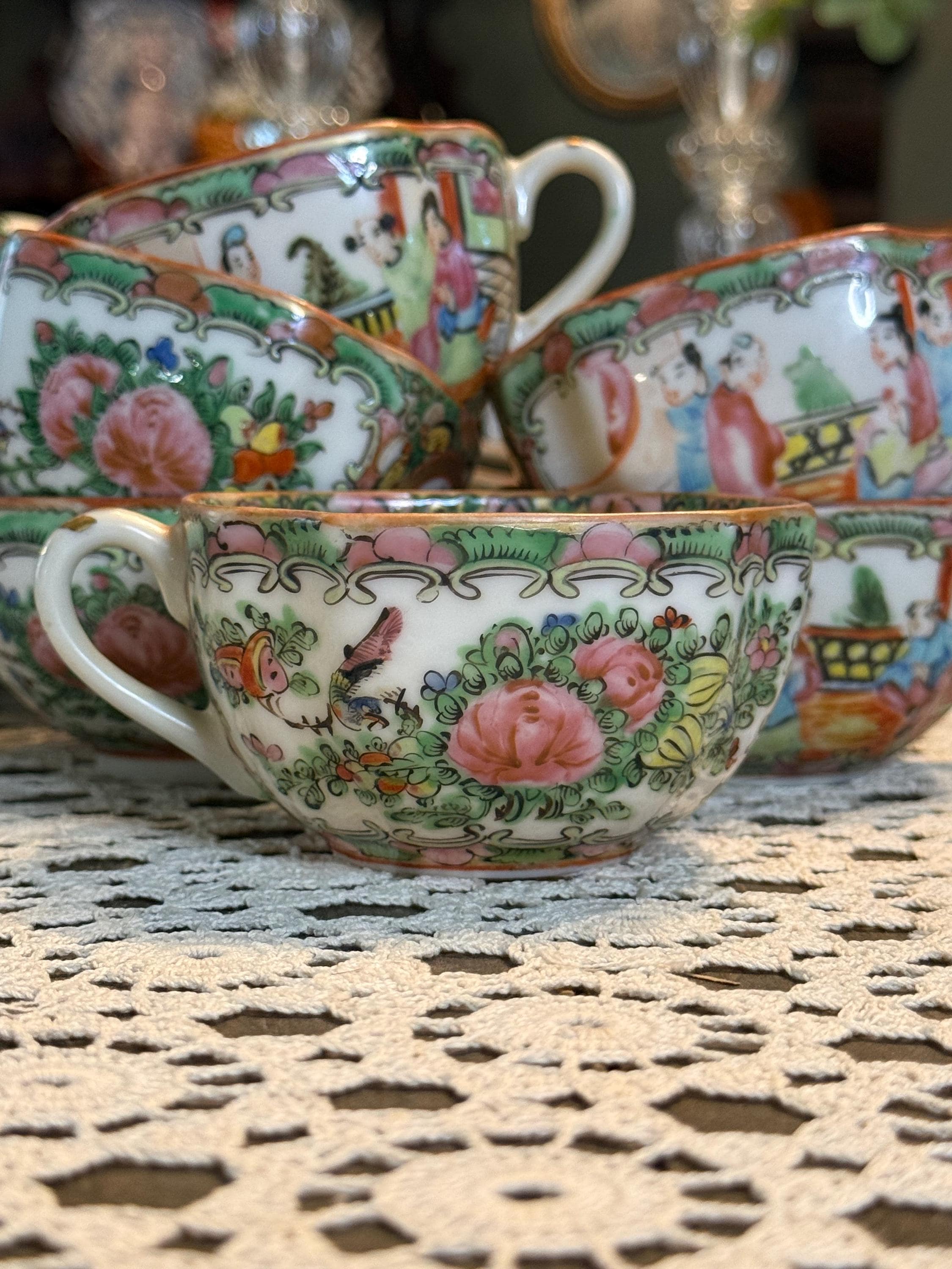 Antique Rose Medallion China Set - Etsy