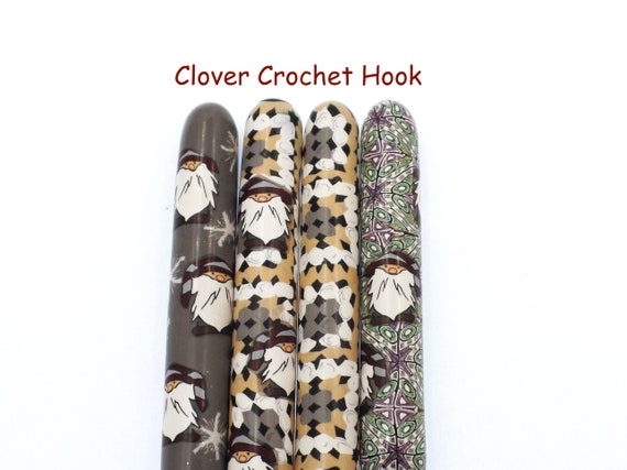 Crochet Hook, Polymer Clay Covered Clover Amour Crochet Hook