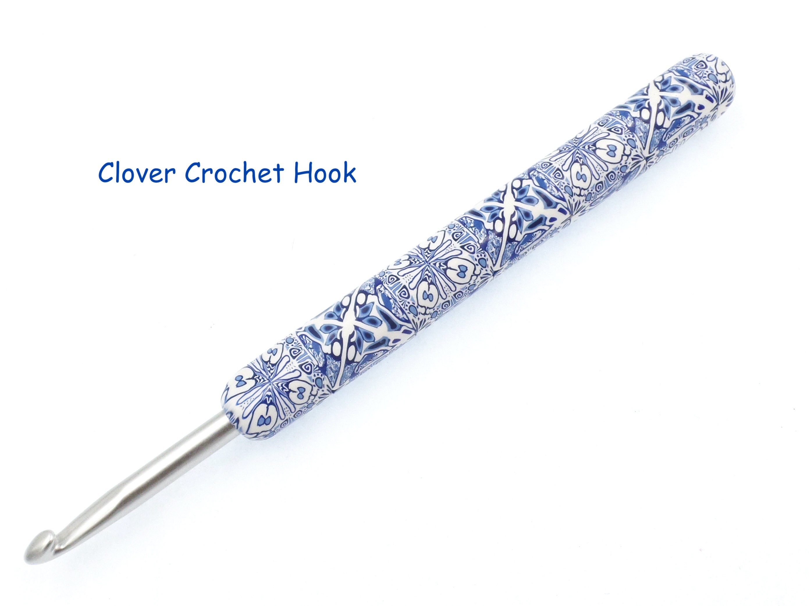 Clover Amour Crochet Hook Set 9 Hooks Sizes: 2mm-6mm Gift Hobby
