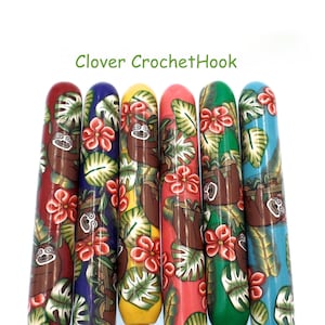 Crochet Hook, Polymer Clay Covered Amour Clover Crochet Hook, Ergonomic Crochet Hook, Sloth, Animal