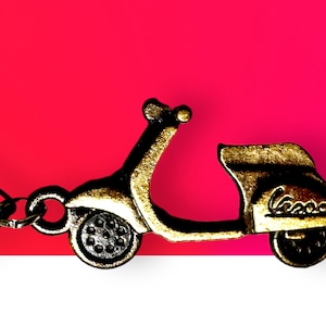 Collier Vespa !