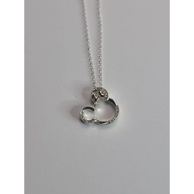 Disney Minnie Mouse Rhinestone Necklace Silver Tone Bow Pendant immagine 6