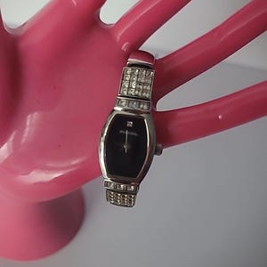 Vintage Fossil F2 Silver Ton Stainless Steel Wristwatch Watch Womens Black Dial