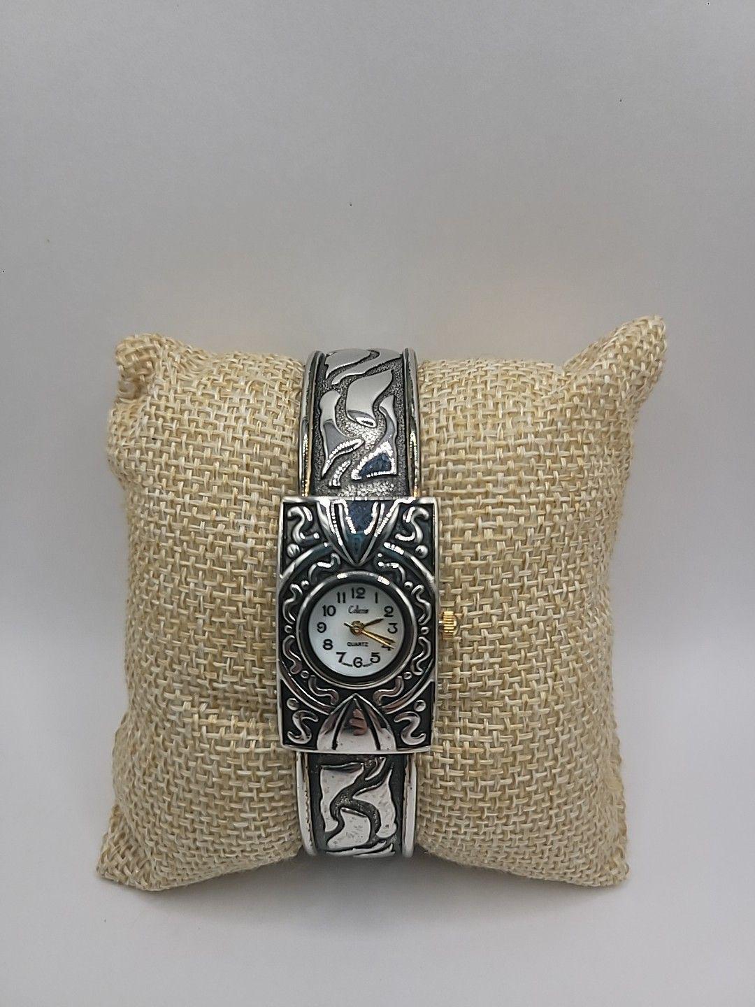 Vintage Collezio Wristwatch Silver/Black Tone Twisted Band Cuff Analog Watch Vintage Collezio Wristwatch Silver/Black Tone Twisted Band  main image 2