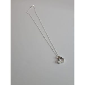Disney Minnie Mouse Rhinestone Necklace Silver Tone Bow Pendant immagine 9