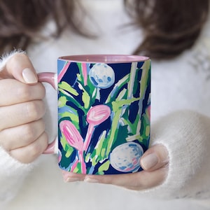 レディース ゴルフ コーヒー マグ - ゴルファーへのプレッピーなネイビー & ピンクのギフト - 女性用ゴルフ ギフト - ゴルフ女子へのシックなギフト