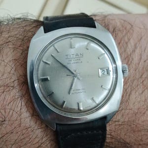 Certina vintage Swiss watch manual wind in excellent condition