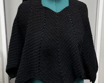 ALLEEN GEHAAKT PATROON - Capelet met donkere mantel