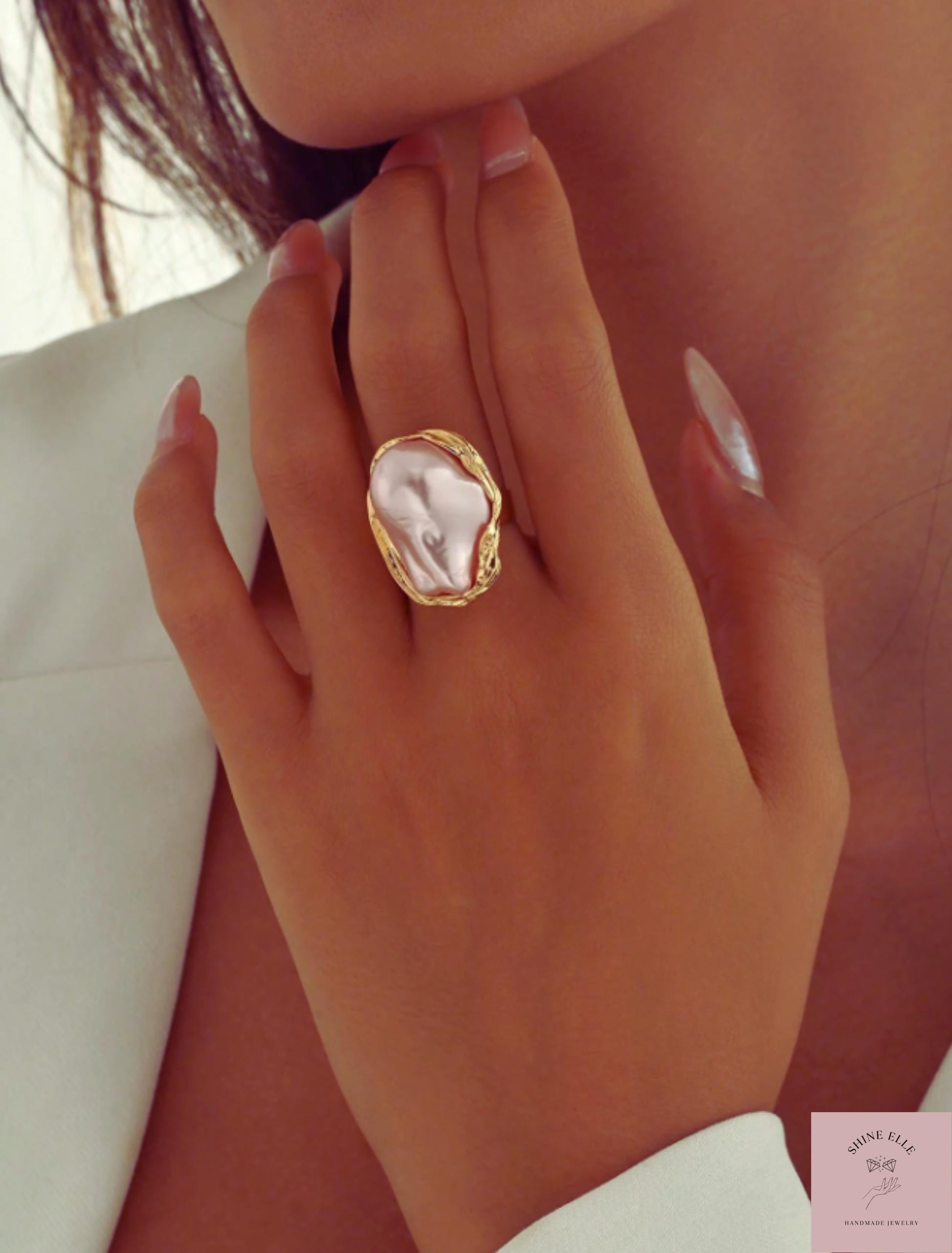 Iridescent Baroque Pearl Ring