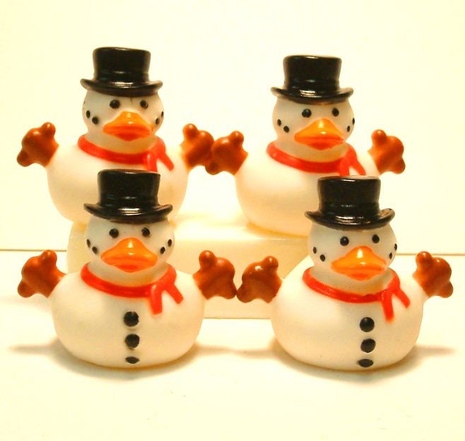 SNOWMAN RUBBER DUCKS-Rubber Ducks-Bath Tub Play-Stocking Stuffer-Reward For Good Work-Santa's Helper -Merry Christmas Duck-Grab Pack Gift