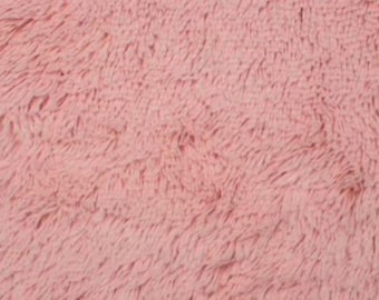 Shannon Fabrics-Luxurious cuddle minky fabric with a soft, shaggy texture 30mm pile- Peach Color